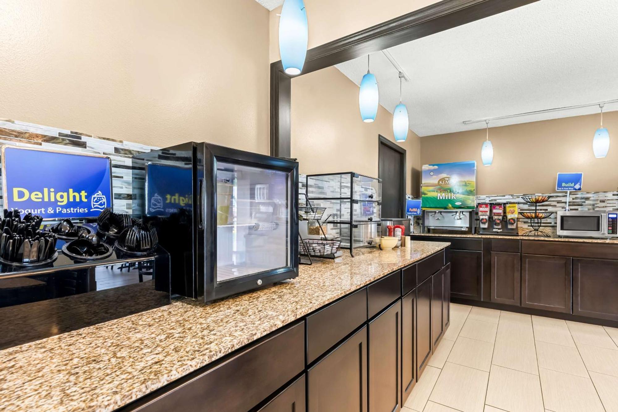 Best Western Baraboo Inn Extérieur photo